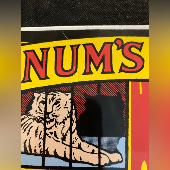 1990 Andy Rooney Barnum’s Animals National Biscuit Company Porcelain Sign - Picture 2 of 3